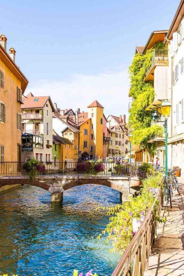 Ilot Zen 5 Min Vieille Ville Vue Montagnes Annecy Bagian luar foto